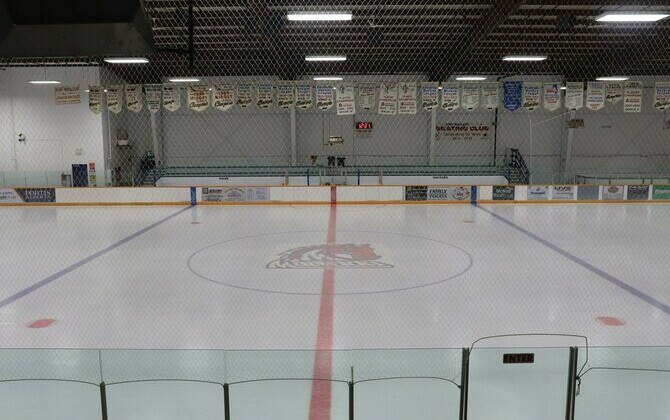 Fort Macleod and District Arena